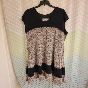 Effie's Heart Napoli Dress W/ Pockets Size 4x Black Baroque/Striped